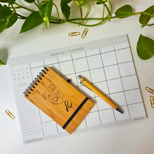 מארז פלאנר חודשי + פנקס בעיצוב אישית