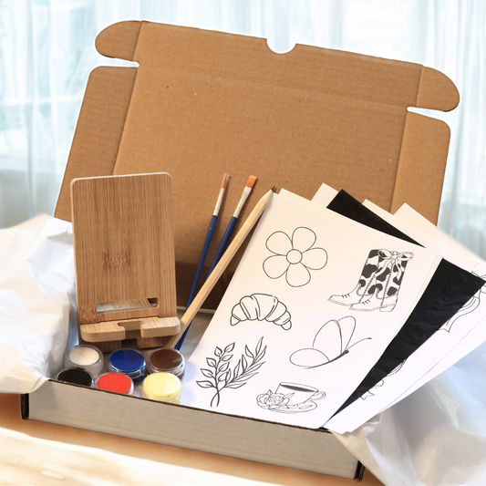 ערכת יצירה DIY - מעמד טלפון מעוצב מבמבוק