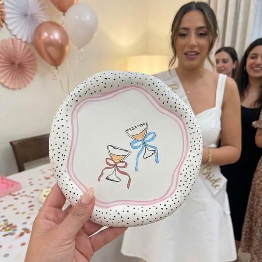 ערכת סדנה עצמית לאירועים: ציור על כלים - מגש דקורטיבי